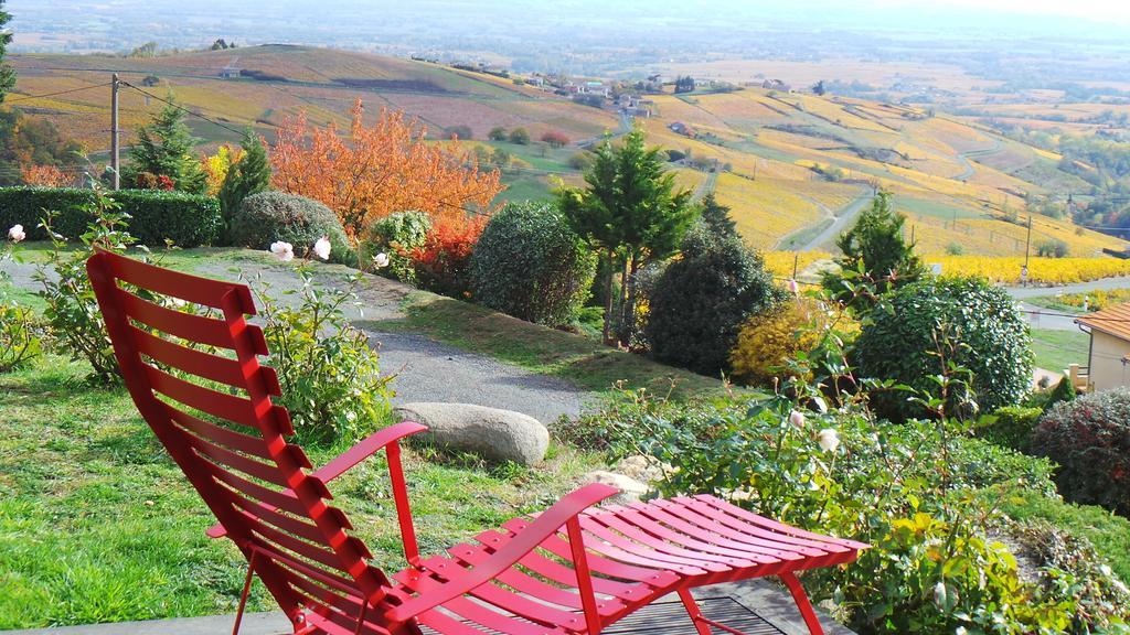 Bed and Breakfast Le Balcon Du Fetre Chiroubles Exterior foto